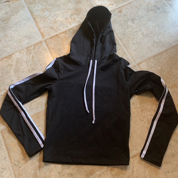 Sporty Shirt - Picture 1 of 1